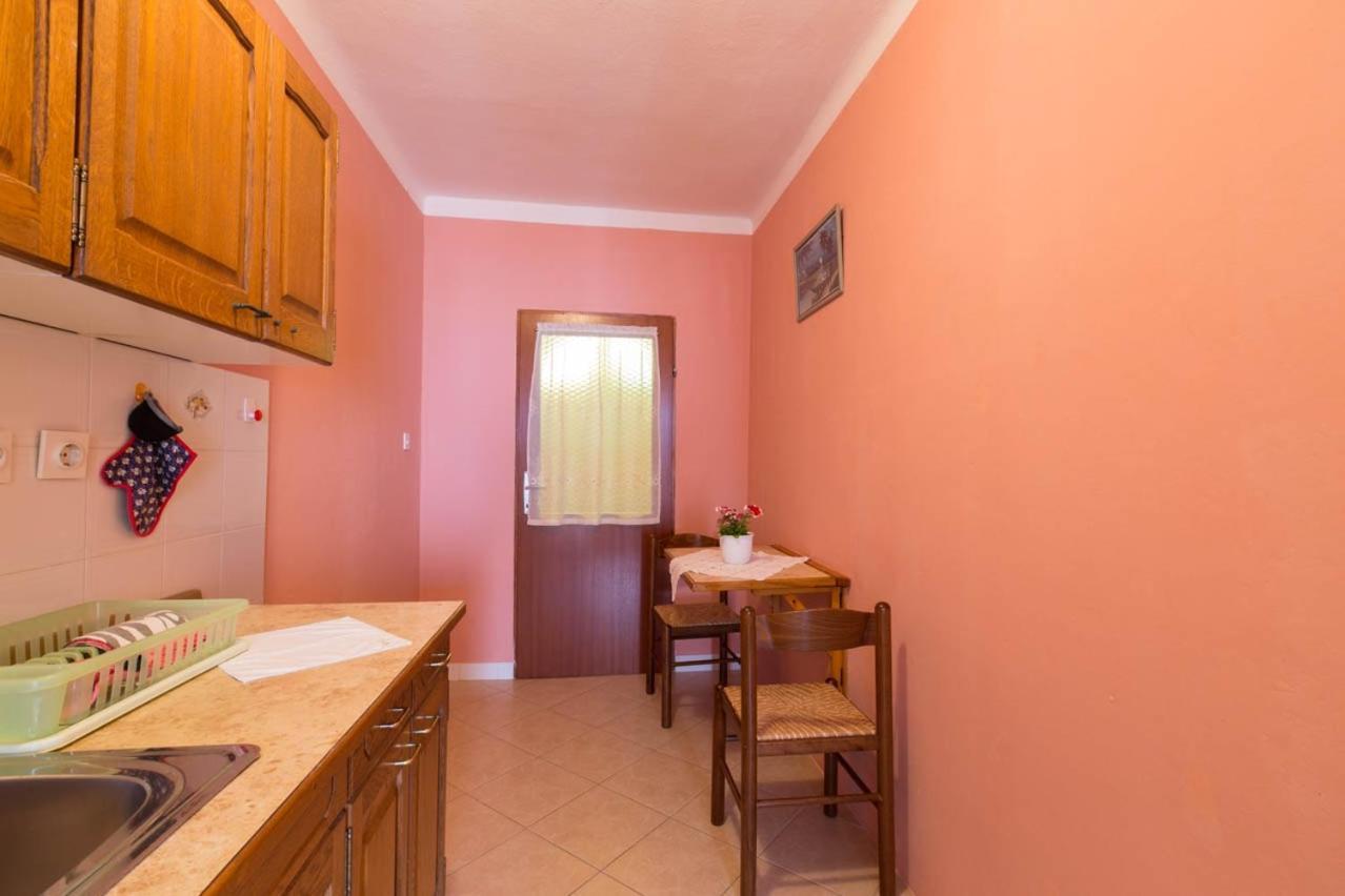 Apartments By The Sea Mali Losinj Veli Lošinj Exterior foto